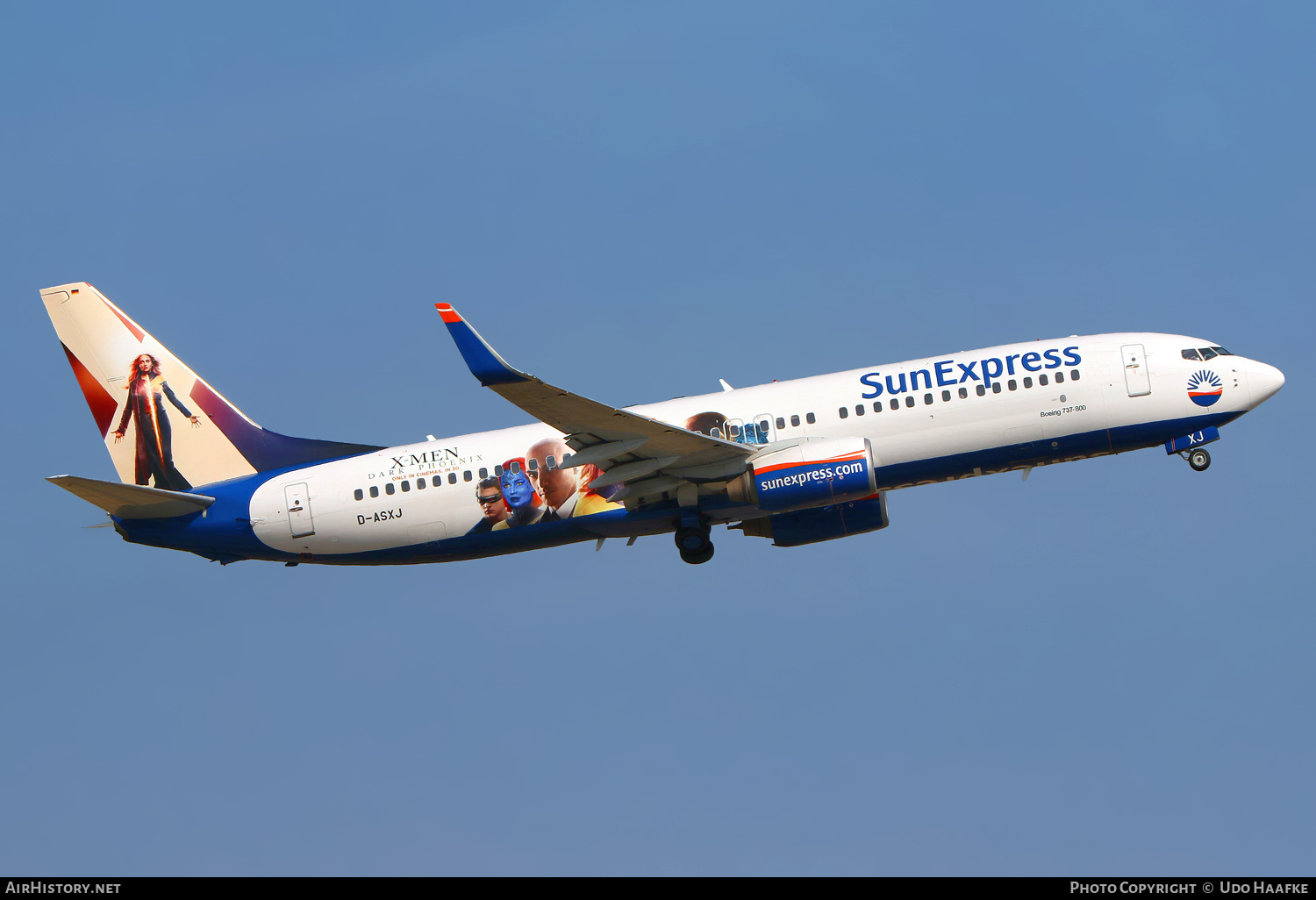 Aircraft Photo of D-ASXJ | Boeing 737-86N | SunExpress | AirHistory.net #711866