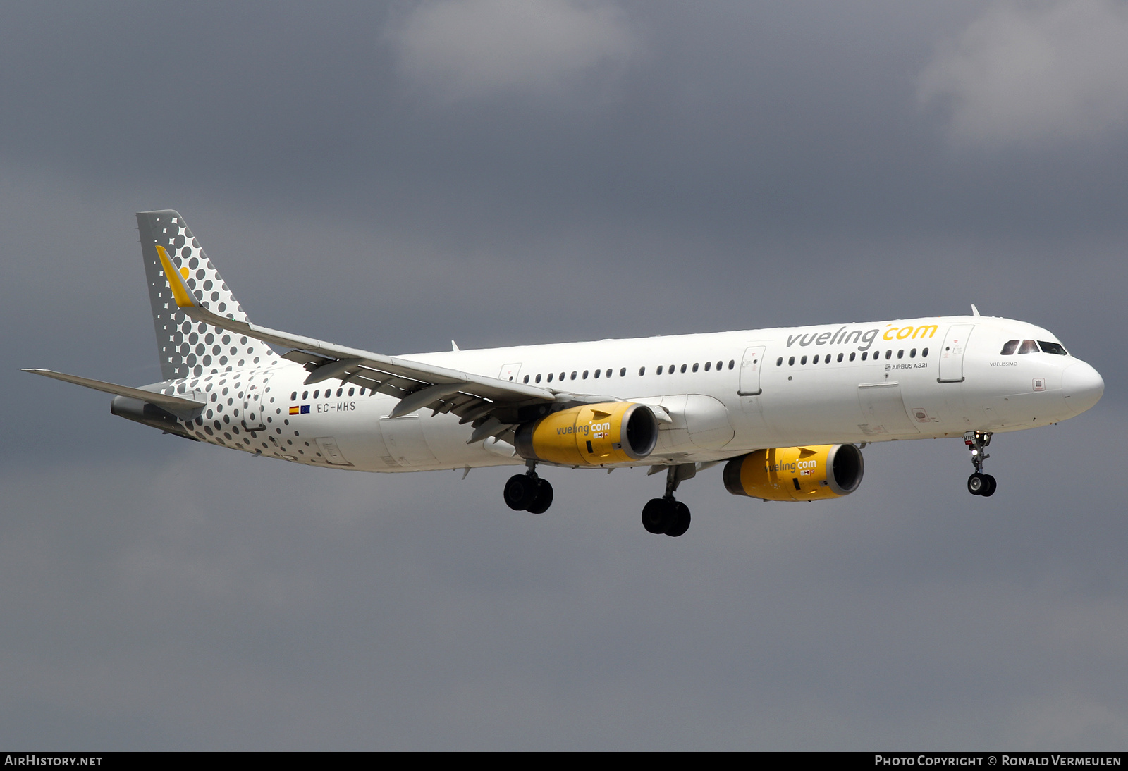 Aircraft Photo of EC-MHS | Airbus A321-231 | Vueling Airlines | AirHistory.net #711883