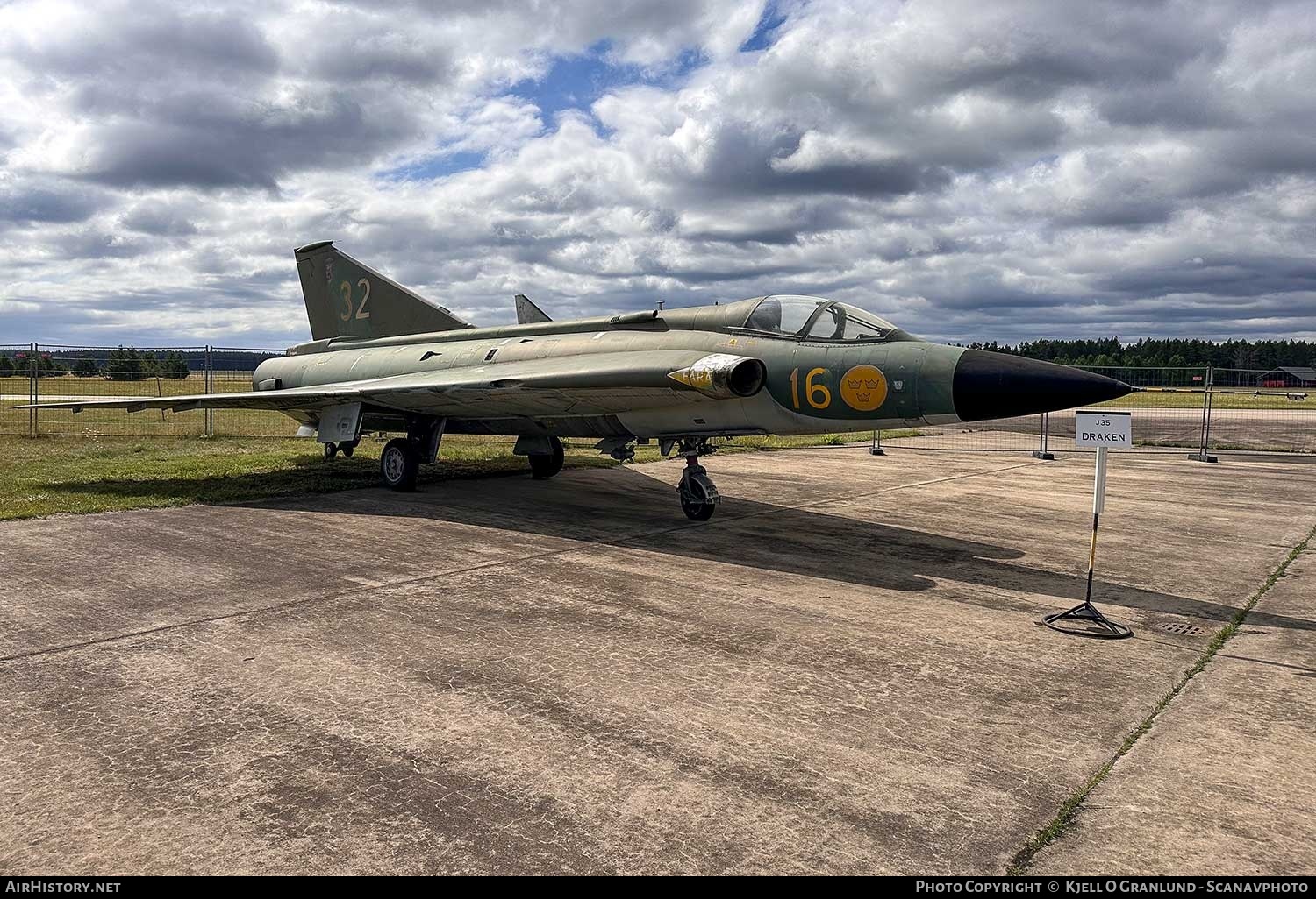 Aircraft Photo of 35496 | Saab J35F Draken | Sweden - Air Force | AirHistory.net #711898