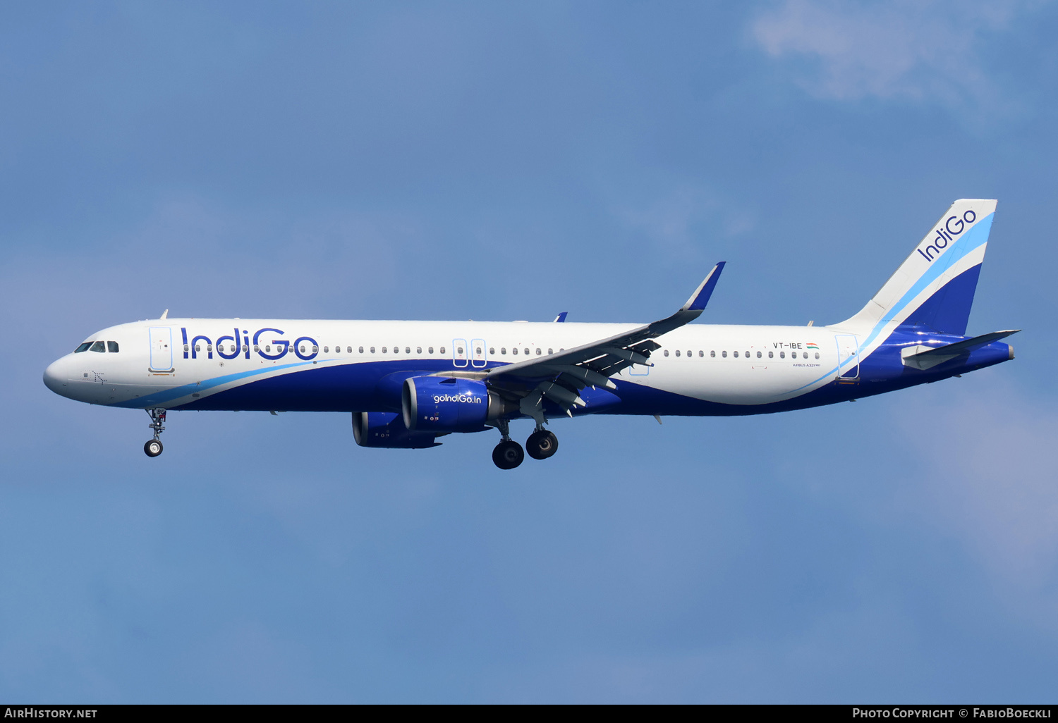 Aircraft Photo of VT-IBE | Airbus A321-252NX | IndiGo | AirHistory.net #711905