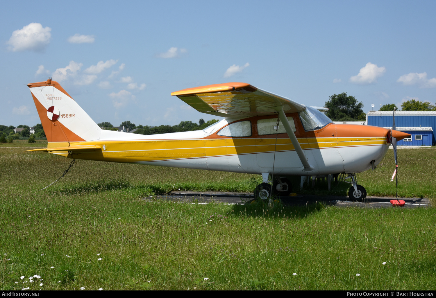 Aircraft Photo of N5881R | Cessna 172G | AirHistory.net #711921