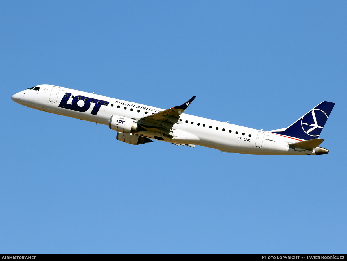 Aircraft Photo of SP-LNK | Embraer 195LR (ERJ-190-200LR) | LOT Polish Airlines - Polskie Linie Lotnicze | AirHistory.net #711948