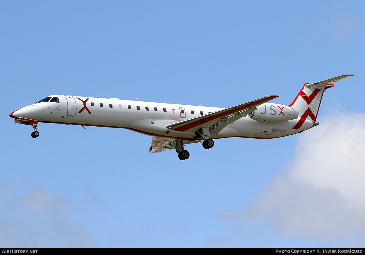 Aircraft Photo of N931JX | Embraer ERJ-145LR (EMB-145LR) | JetSuiteX - JSX | AirHistory.net #711973