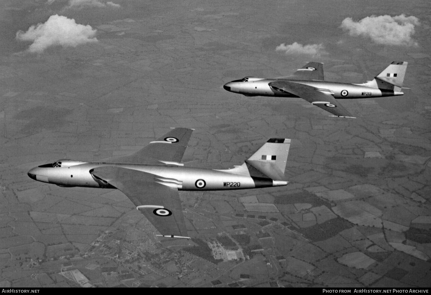 Aircraft Photo of WP220 | Vickers Valiant B1 | UK - Air Force | AirHistory.net #712062