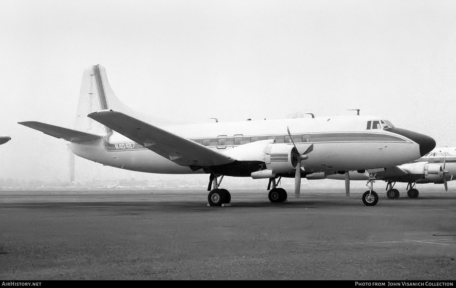 Aircraft Photo of N40427 | Martin 404 | AirHistory.net #712126