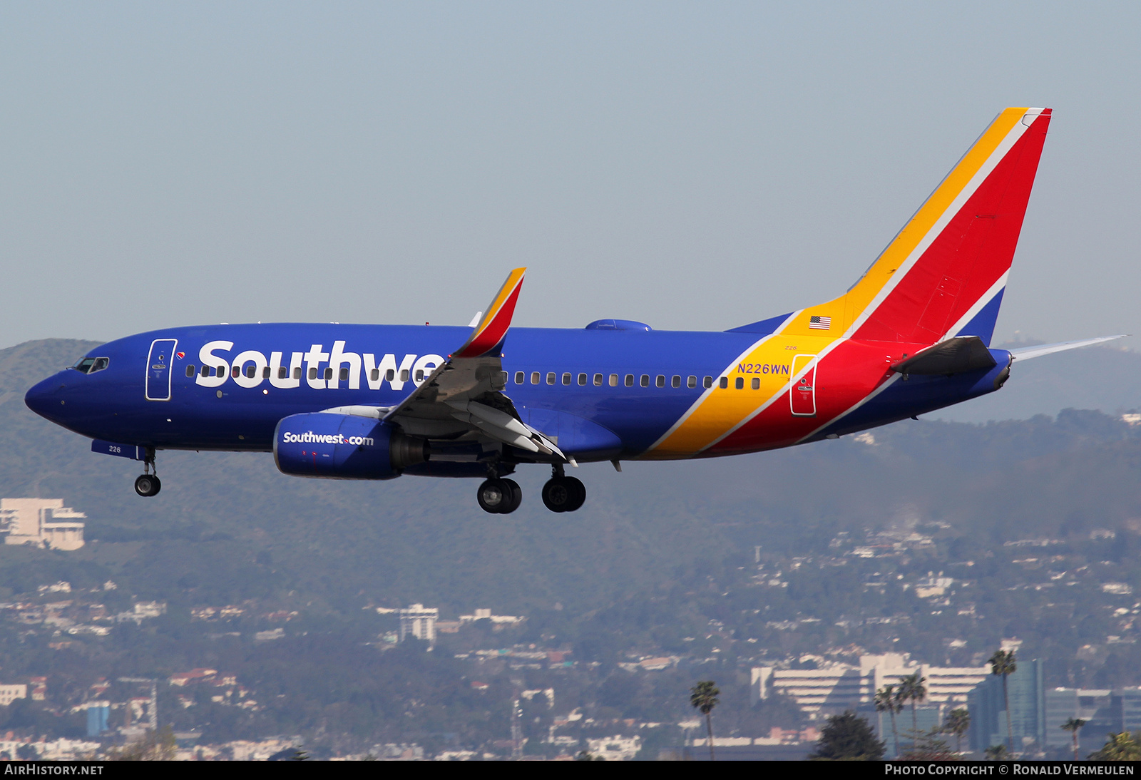 Aircraft Photo of N226WN | Boeing 737-7H4 | Southwest Airlines | AirHistory.net #712163