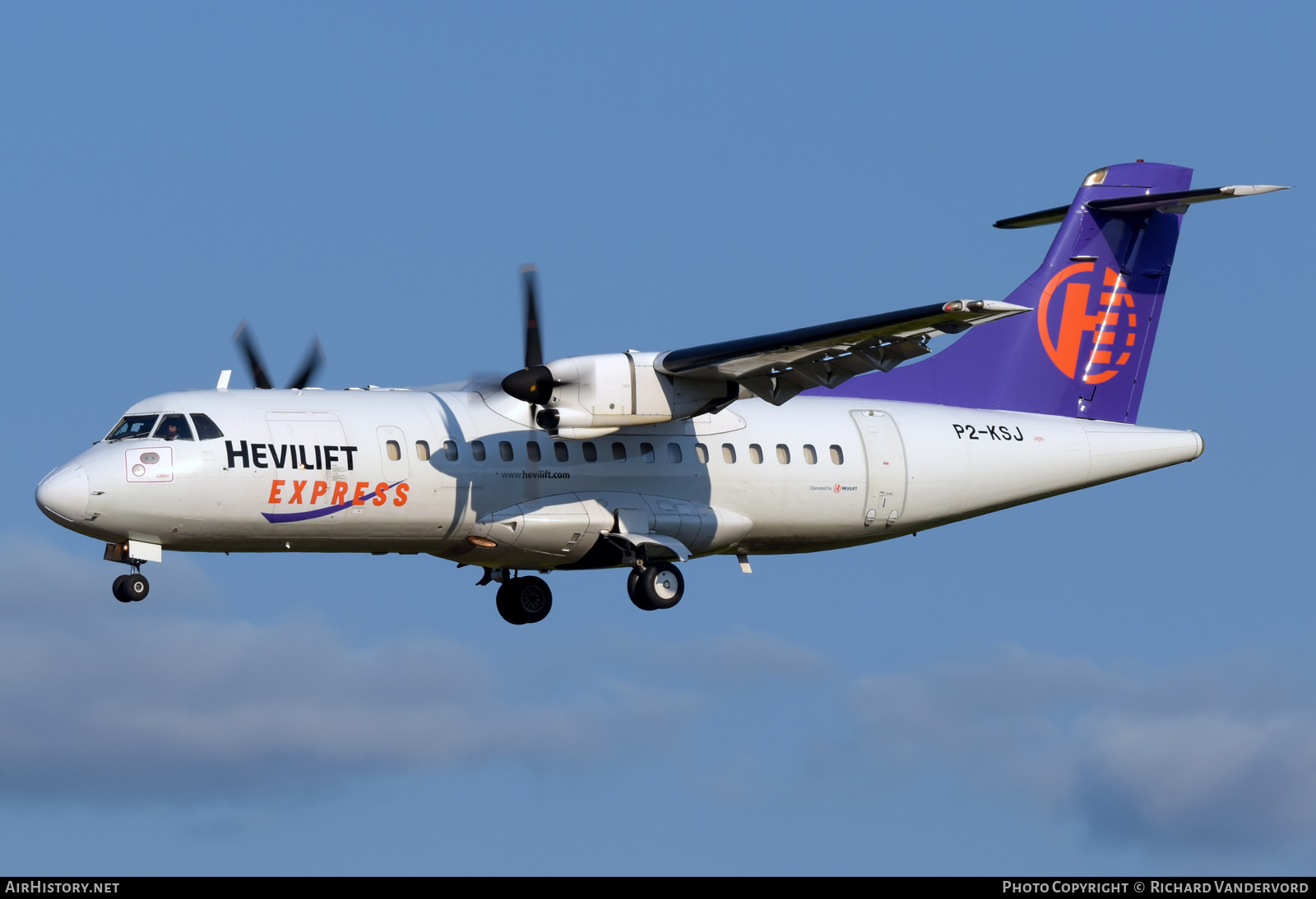 Aircraft Photo of P2-KSJ | ATR ATR-42-320F | Hevilift Express | AirHistory.net #712281