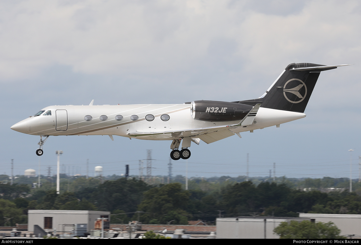 Aircraft Photo of N32JE | Gulfstream Aerospace G-IV Gulfstream IV | AirHistory.net #712363