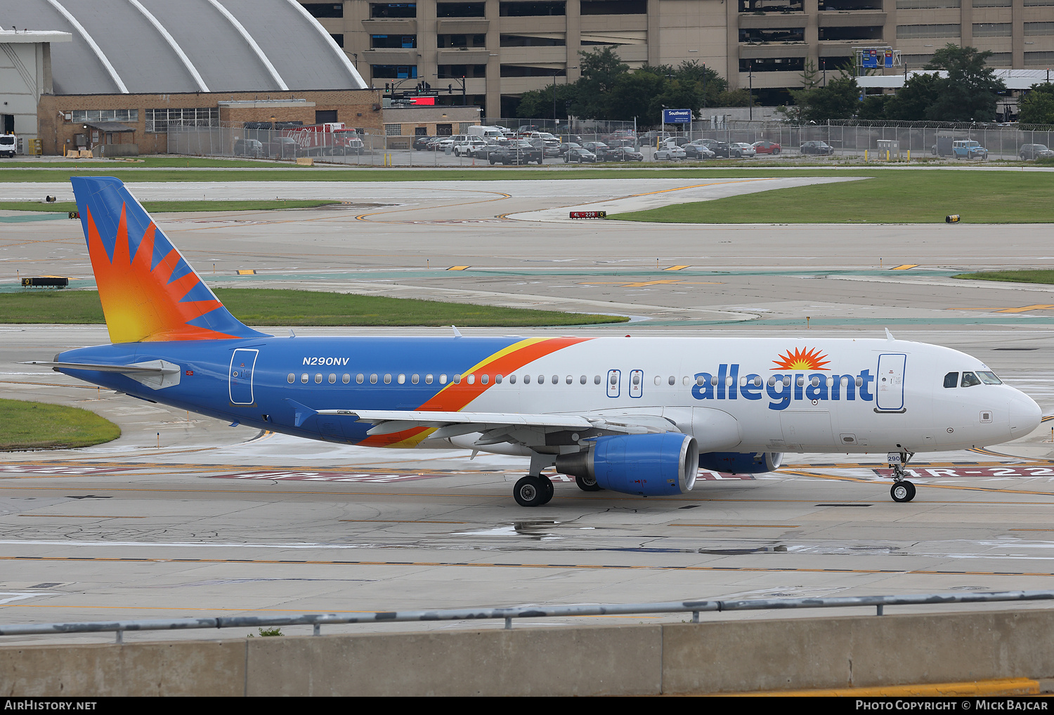 Aircraft Photo of N290NV | Airbus A320-214 | Allegiant Air | AirHistory.net #712392