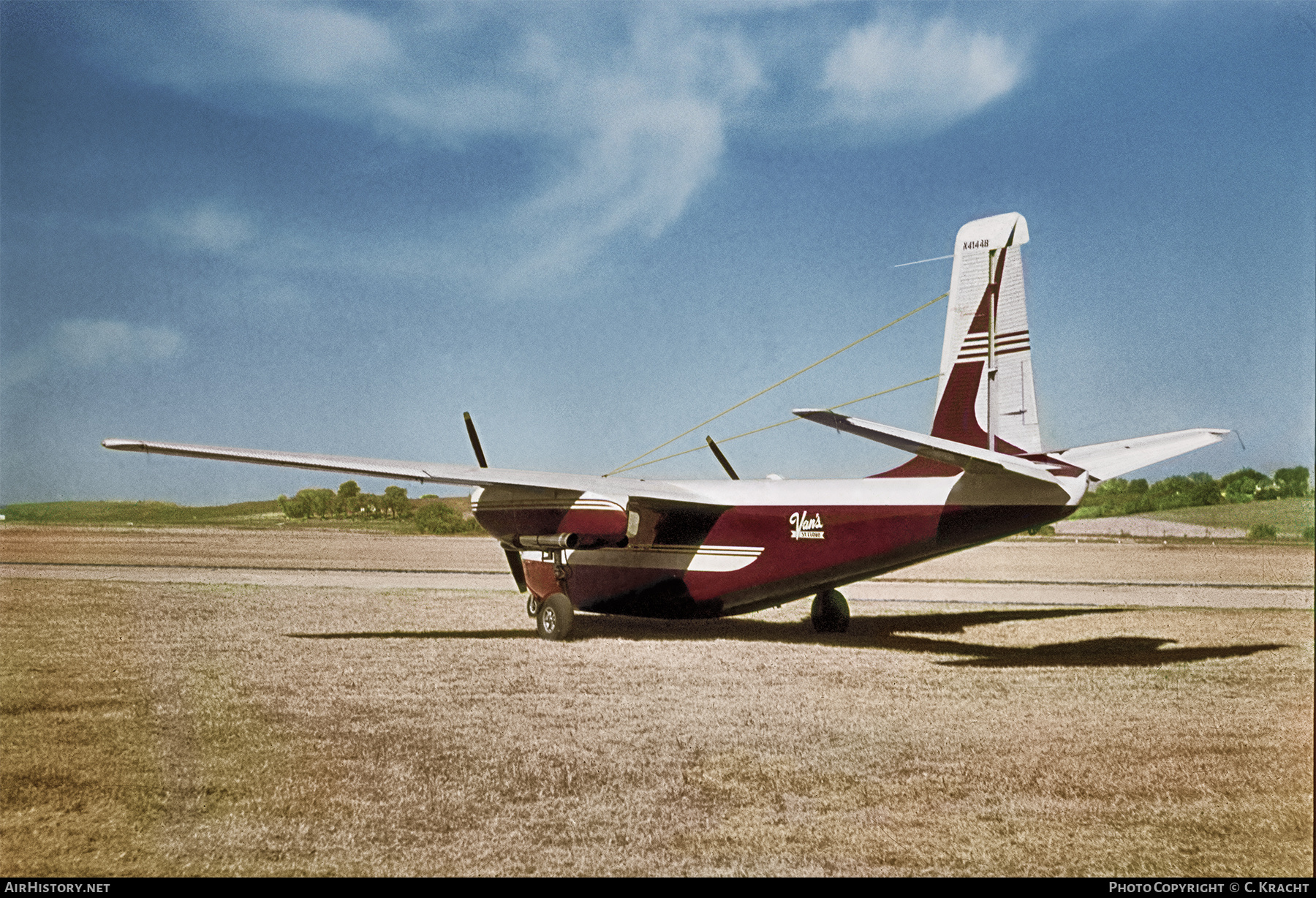 Aircraft Photo of N4144B | Aero 520 Commander | Van's Air Service | AirHistory.net #712393