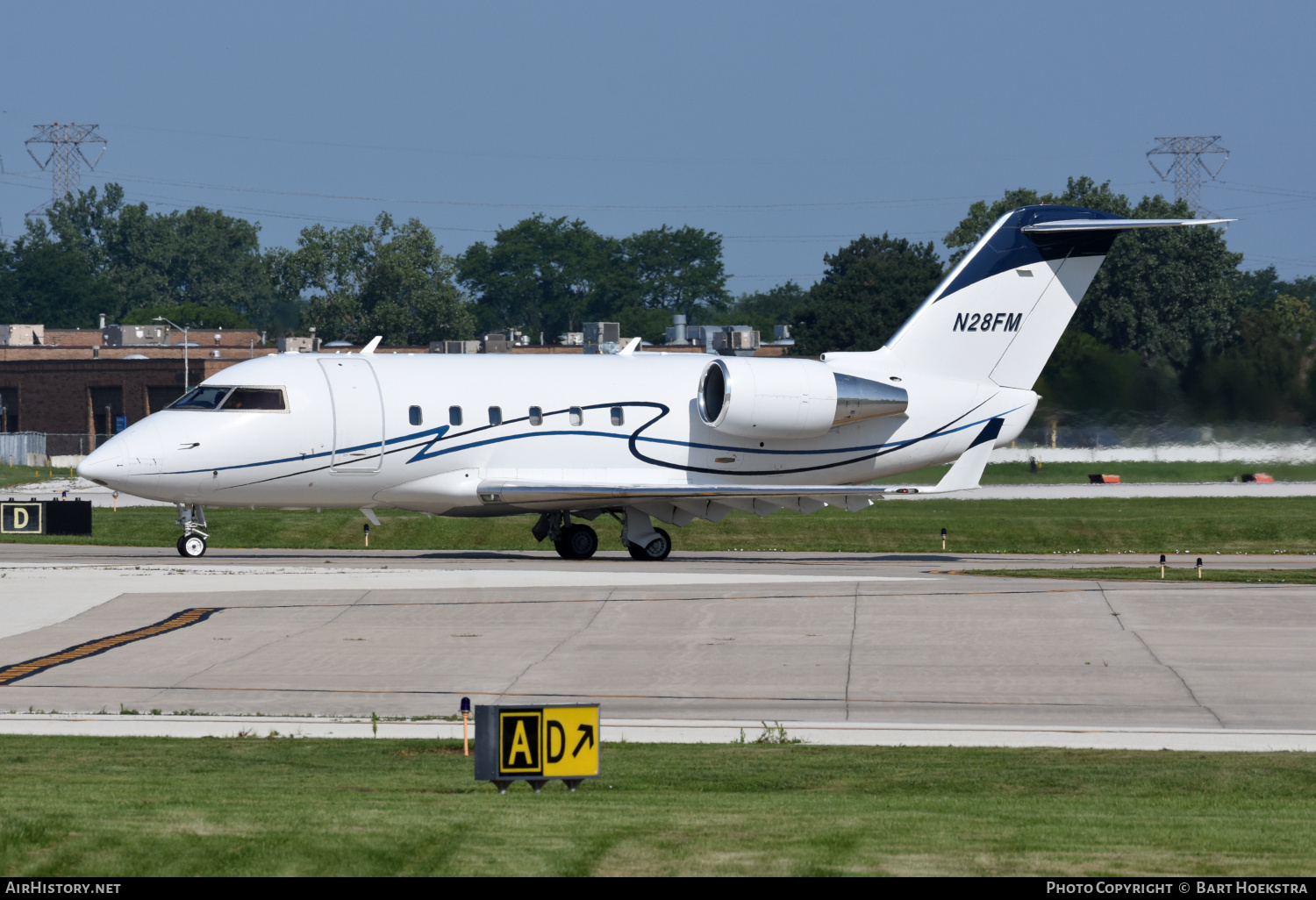 Aircraft Photo of N28FM | Canadair Challenger 601-1A (CL-600-2A12) | AirHistory.net #712534