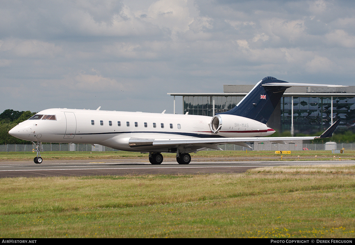 Aircraft Photo of 9H-MAS | Bombardier Global 5500 (BD-700-1A11) | AirHistory.net #712642