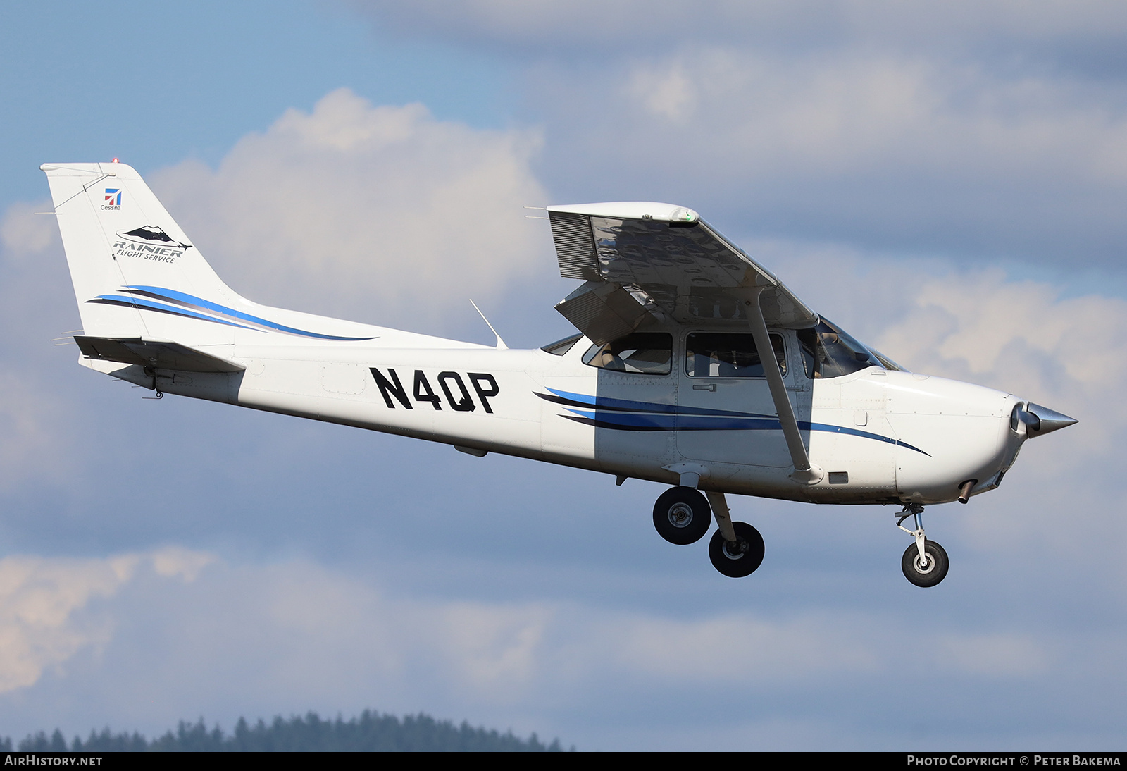 Aircraft Photo of N4QP | Cessna 172S Skyhawk | Rainier Flight Service | AirHistory.net #712689