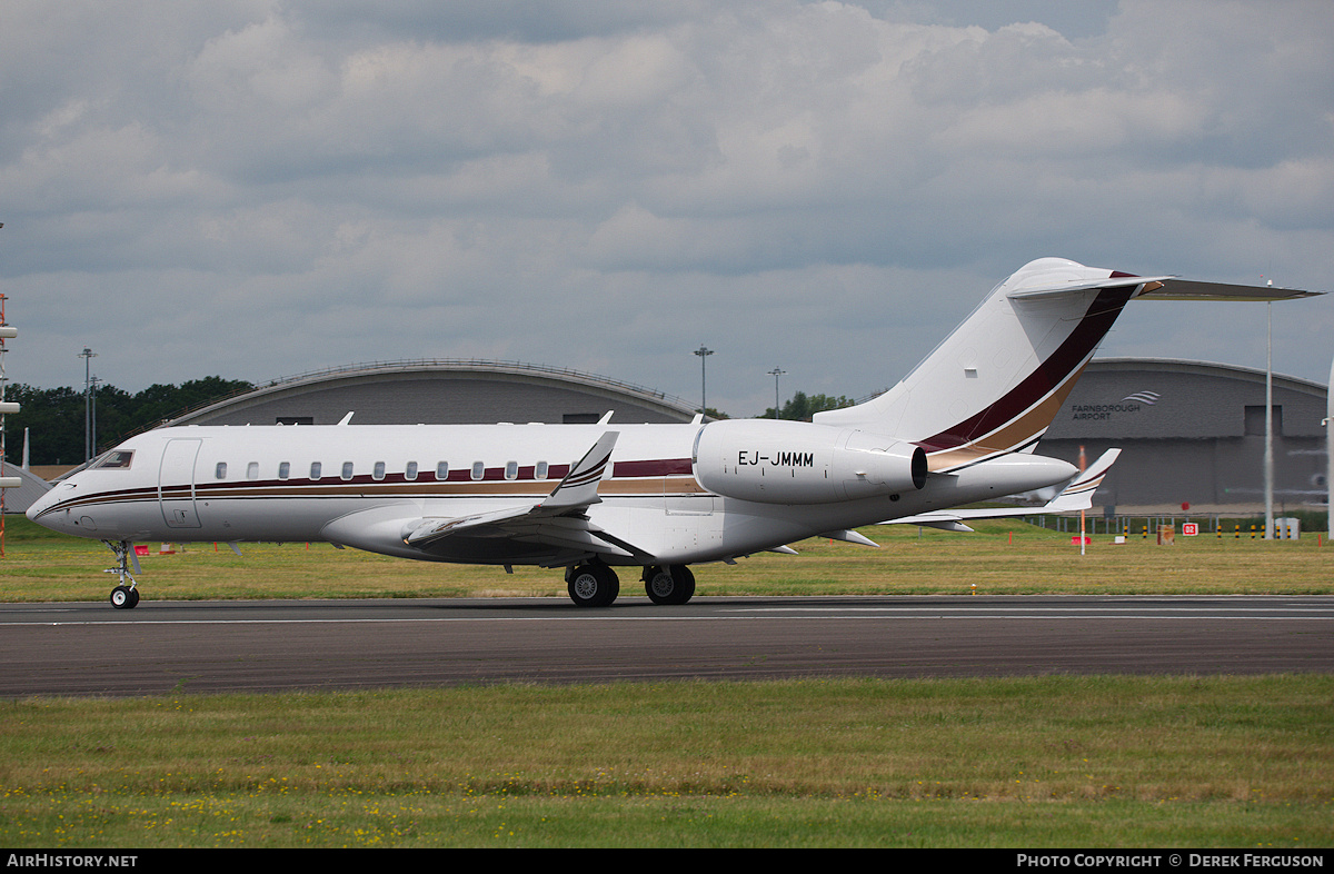 Aircraft Photo of EJ-JMMM | Bombardier Global Express XRS (BD-700-1A10) | AirHistory.net #712732