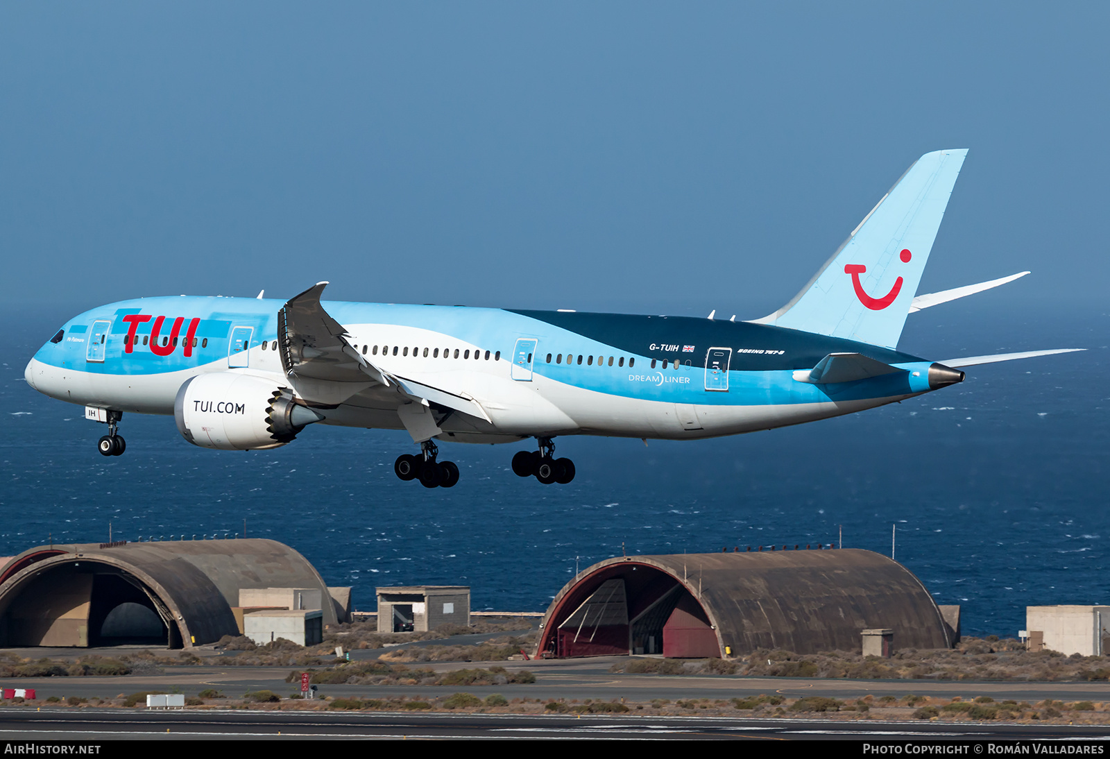 Aircraft Photo of G-TUIH | Boeing 787-8 Dreamliner | TUI | AirHistory.net #712794