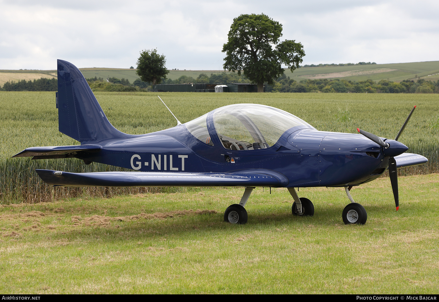 Aircraft Photo of G-NILT | Evektor-Aerotechnik EV-97 EuroStar SL | AirHistory.net #712838