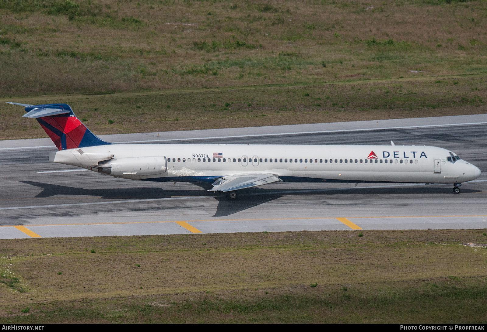 Aircraft Photo of N987DL | McDonnell Douglas MD-88 | Delta Air Lines | AirHistory.net #712932