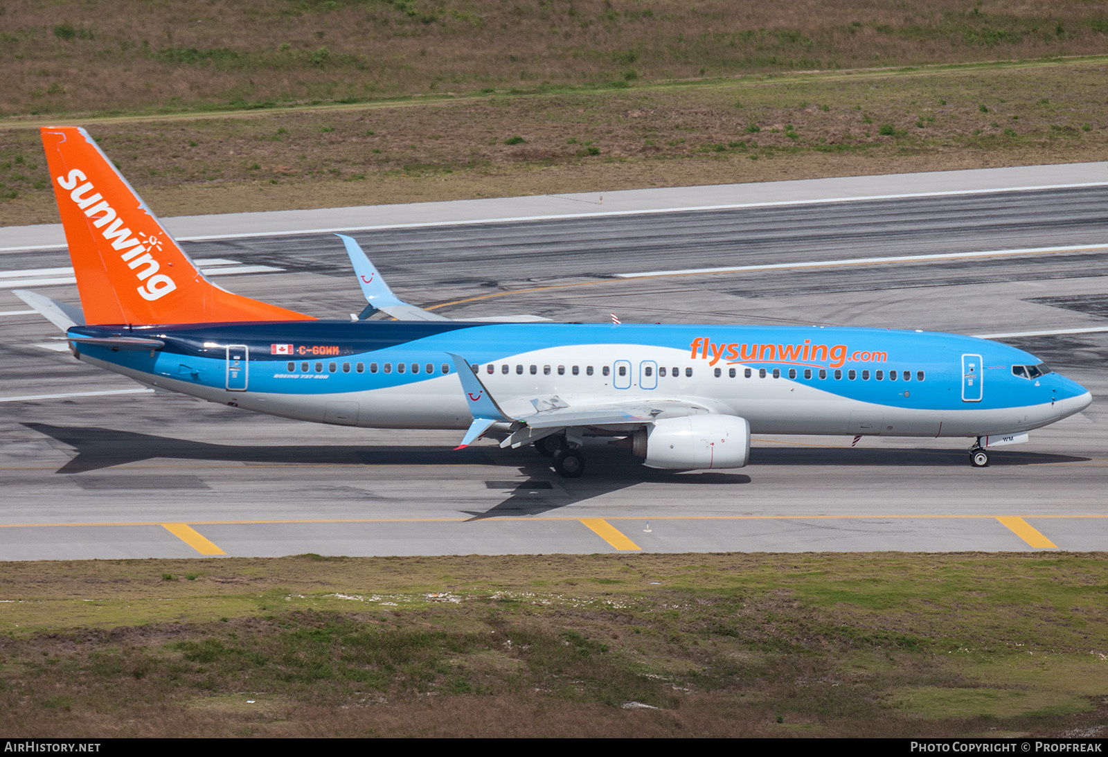 Aircraft Photo of C-GQWM | Boeing 737-8K5 | Sunwing Airlines | AirHistory.net #712942