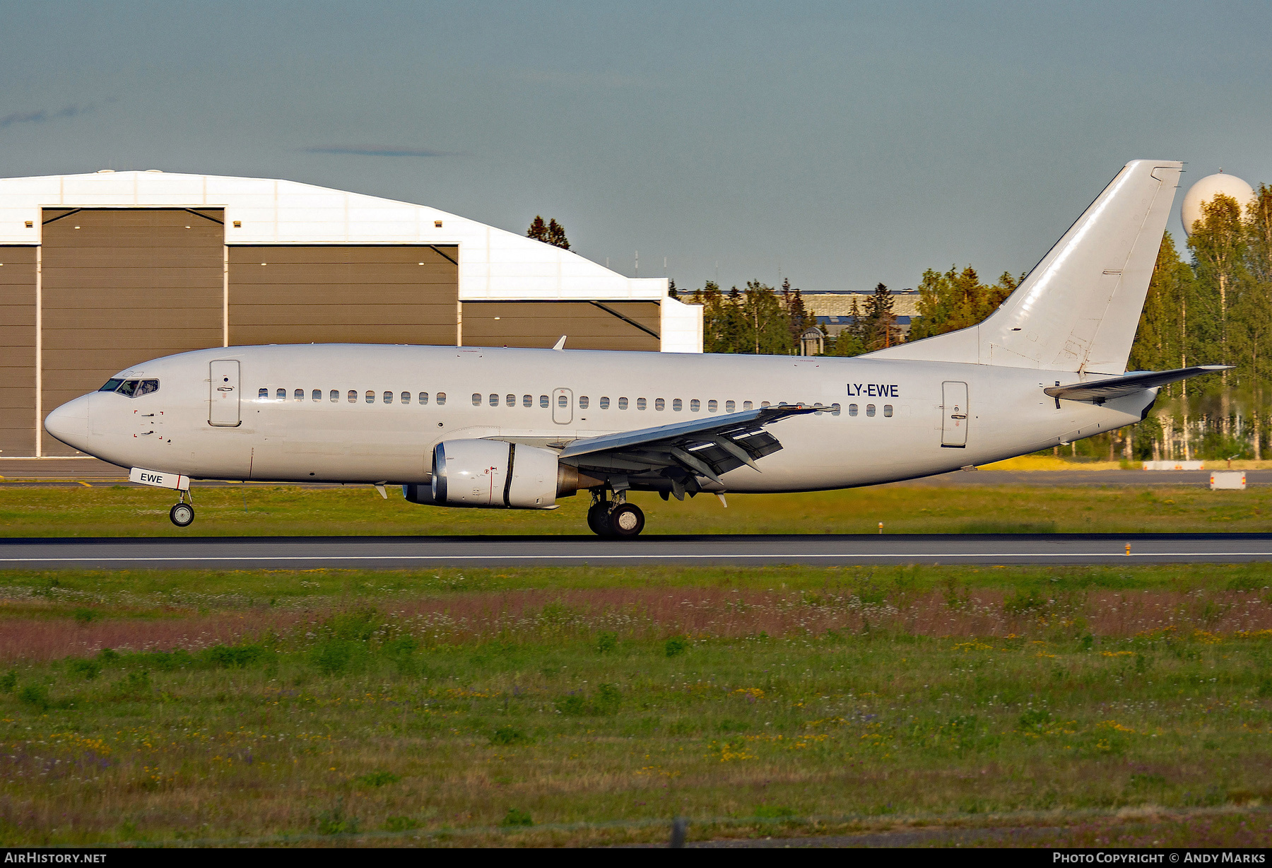 Aircraft Photo of LY-EWE | Boeing 737-33R | AirHistory.net #713339