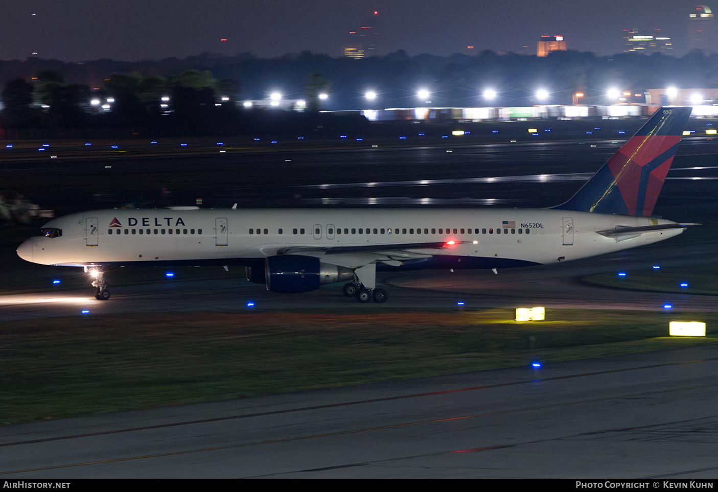 Aircraft Photo of N652DL | Boeing 757-232 | Delta Air Lines | AirHistory.net #713357
