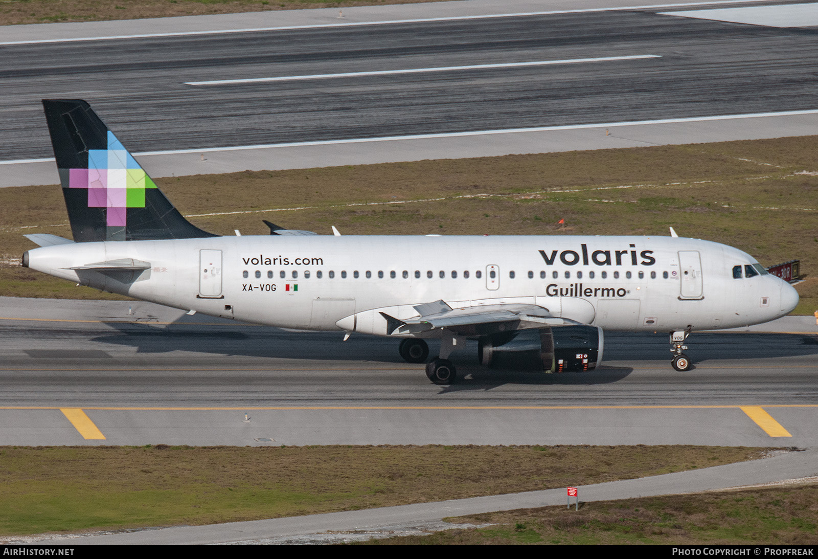 Aircraft Photo of XA-VOG | Airbus A319-133 | Volaris | AirHistory.net #713385