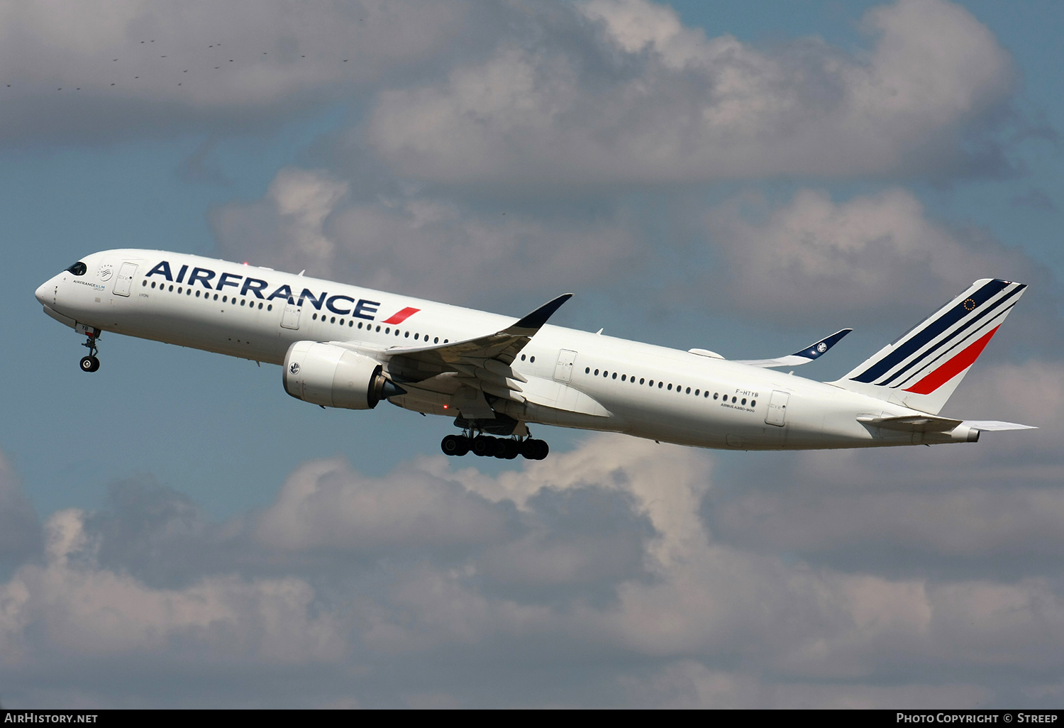 Aircraft Photo of F-HTYB | Airbus A350-941 | Air France | AirHistory.net #713386
