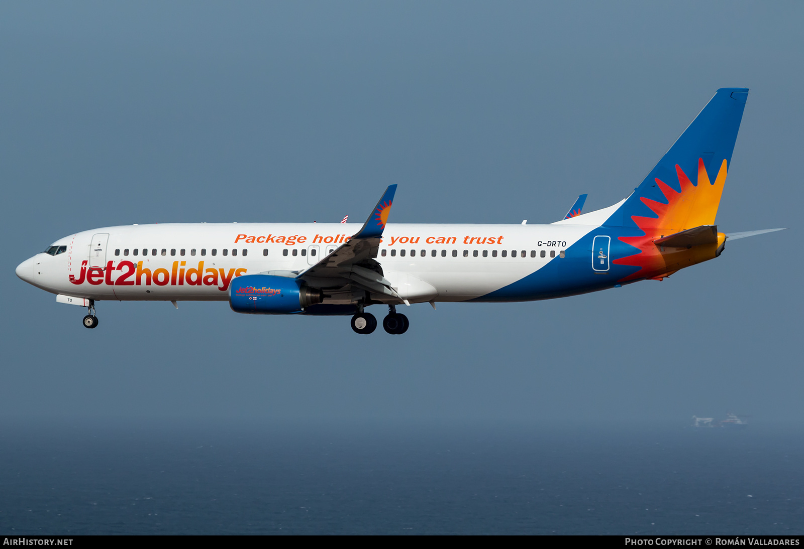 Aircraft Photo of G-DRTO | Boeing 737-8JP | Jet2 Holidays | AirHistory.net #713444