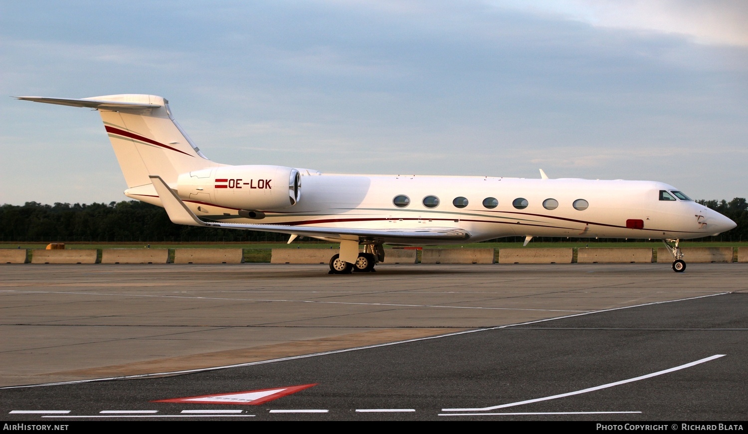 Aircraft Photo of OE-LOK | Gulfstream Aerospace G-V-SP Gulfstream G550 | AirHistory.net #713502
