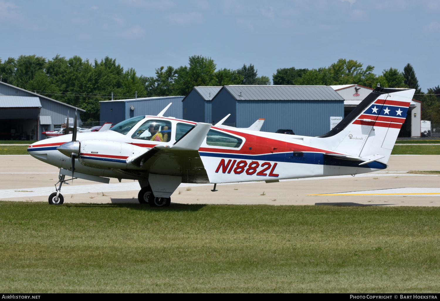 Aircraft Photo of N1882L | Beech 95-B55 Baron | AirHistory.net #713596