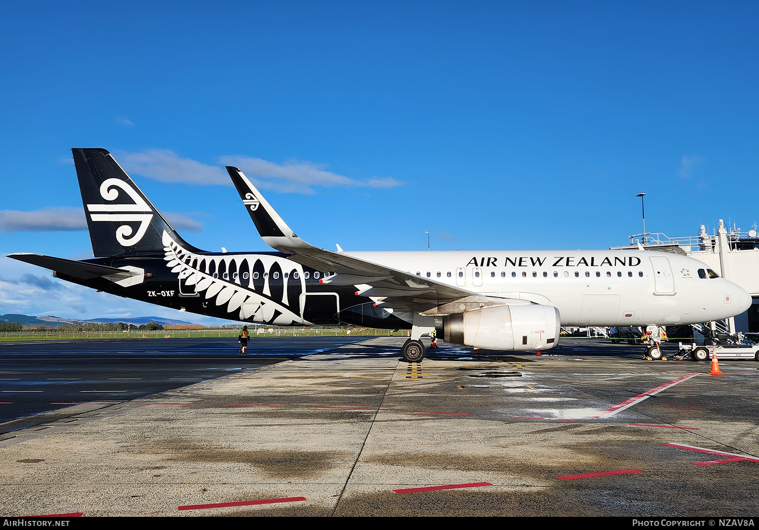 Aircraft Photo of ZK-OXF | Airbus A320-232 | Air New Zealand | AirHistory.net #713673