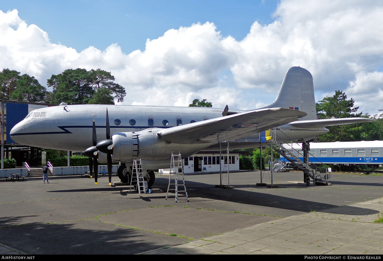 Aircraft Photo of TG503 | Handley Page HP-67 Hastings T5 | UK - Air Force | AirHistory.net #713709