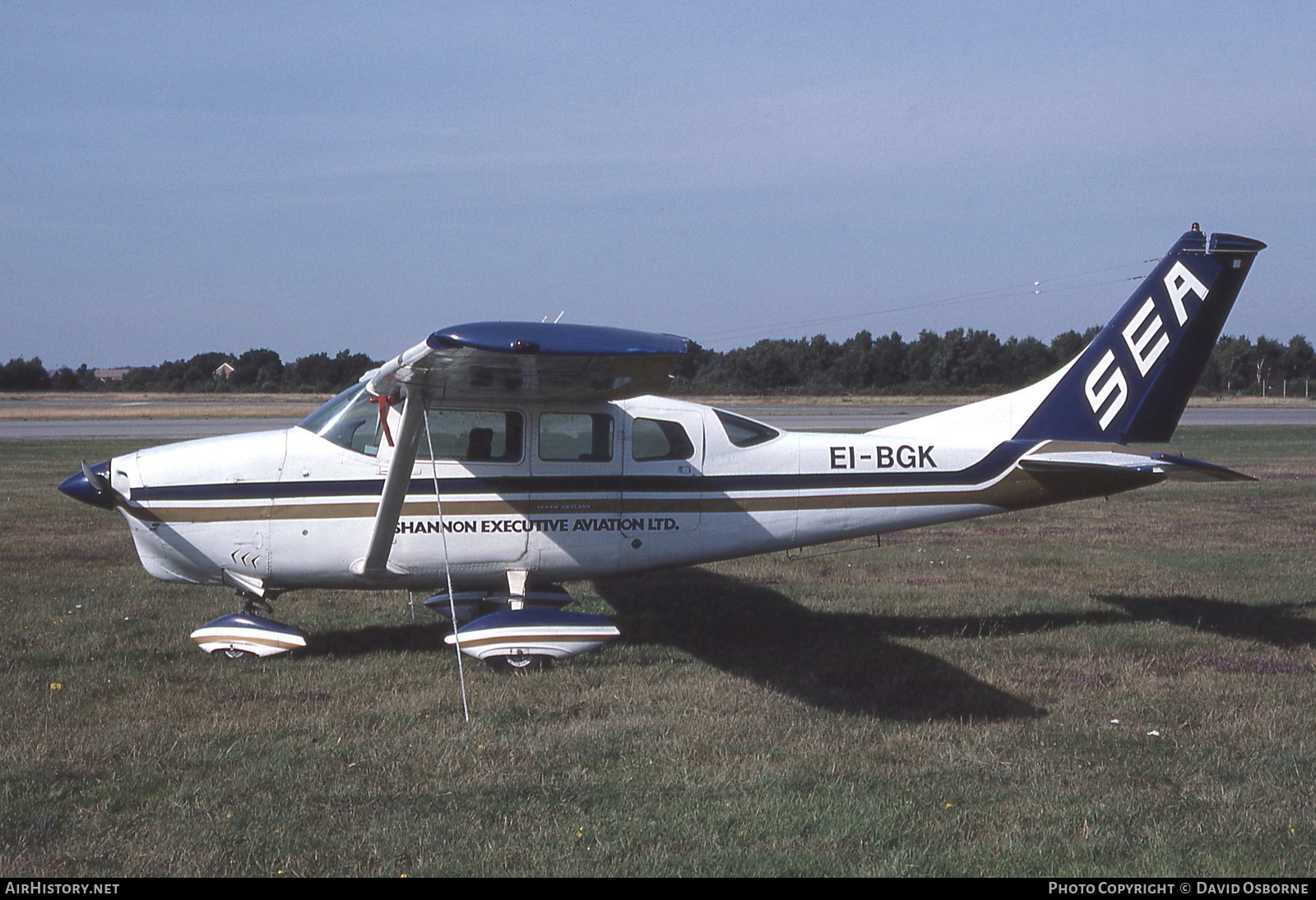 Aircraft Photo of EI-BGK | Cessna P206D Super Skylane | Shannon Executive Aviation - SEA | AirHistory.net #713716