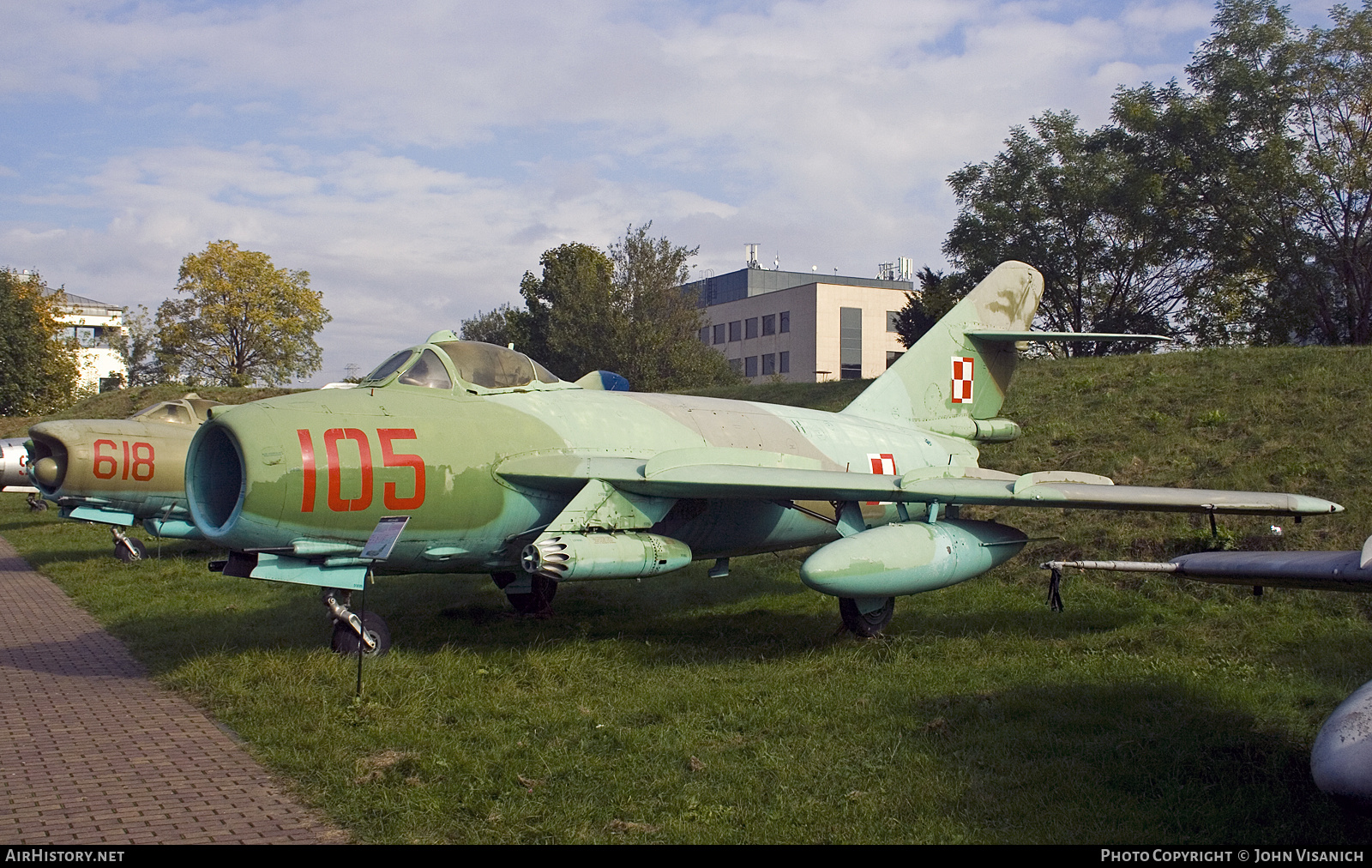 Aircraft Photo of 105 | PZL-Mielec Lim-6bis | Poland - Air Force | AirHistory.net #713726