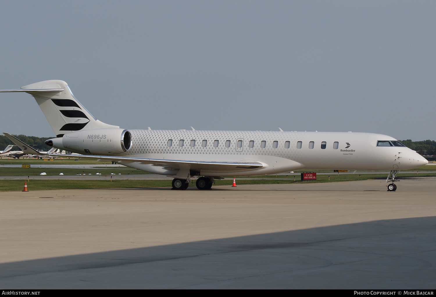 Aircraft Photo of N696JS | Bombardier Global 7500 (BD-700-2A12) | AirHistory.net #713842