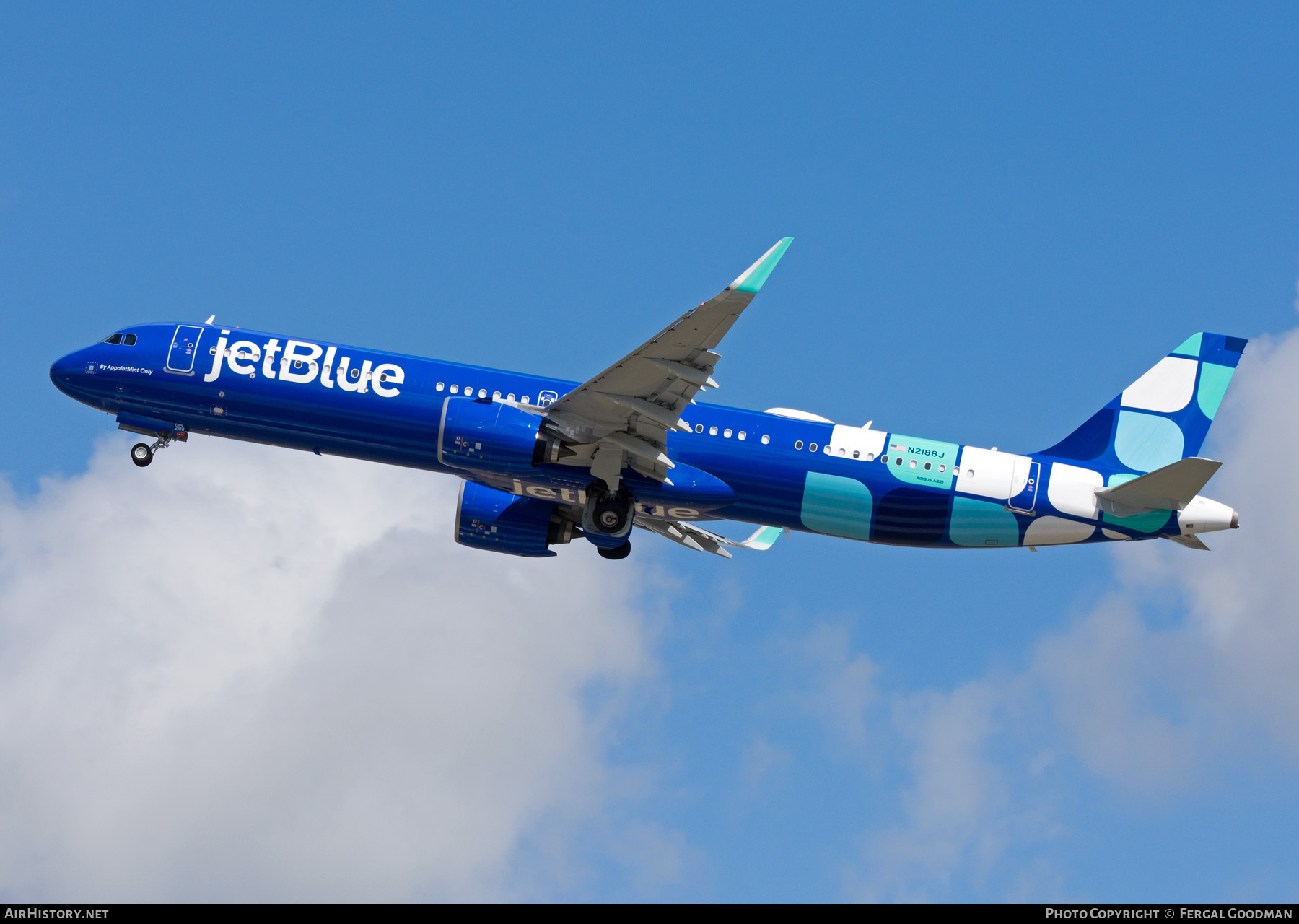 Aircraft Photo of N2188J | Airbus A321-271NX | JetBlue Airways | AirHistory.net #713853