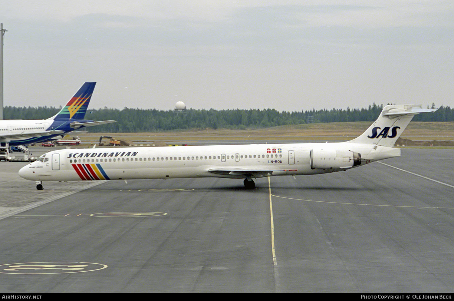 Aircraft Photo of LN-ROA | McDonnell Douglas MD-90-30 | Scandinavian Airlines - SAS | AirHistory.net #713862