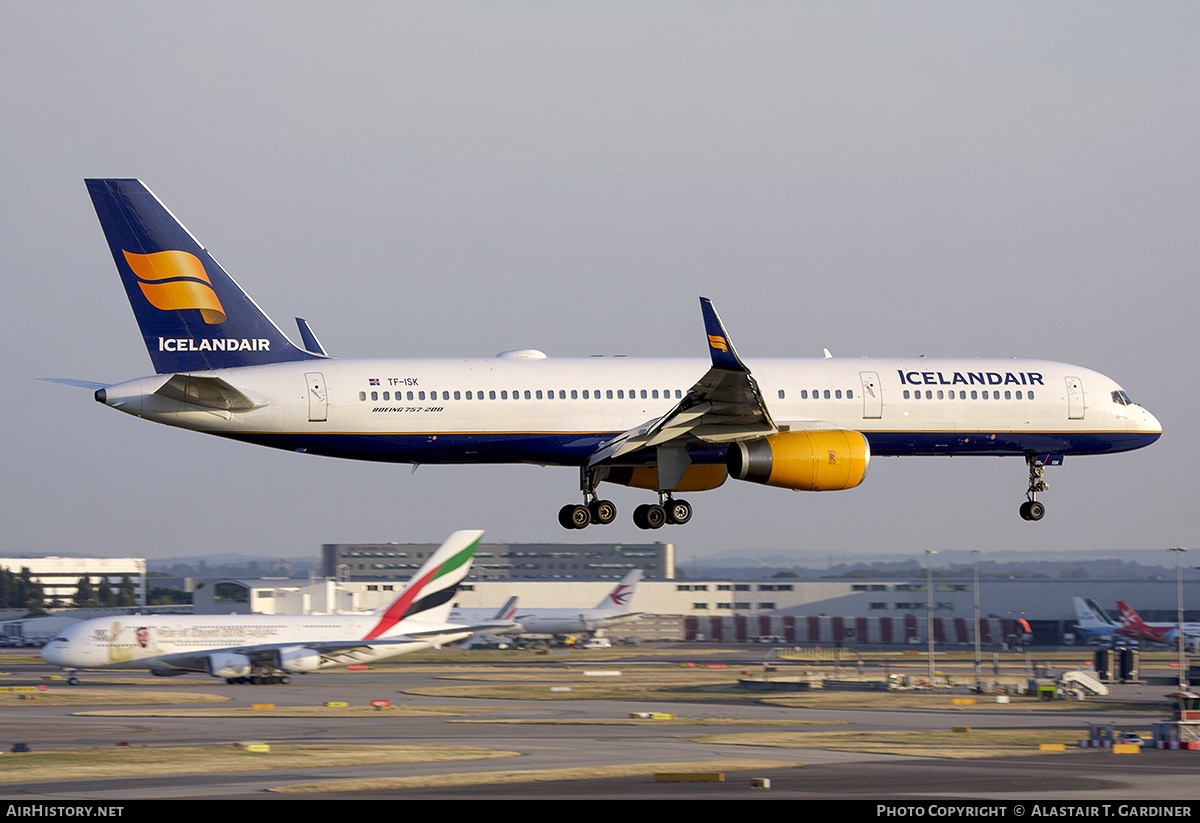 Aircraft Photo of TF-ISK | Boeing 757-223 | Icelandair | AirHistory.net #713903