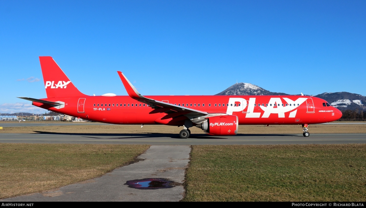 Aircraft Photo of TF-PLA | Airbus A321-251N | Play | AirHistory.net #713963