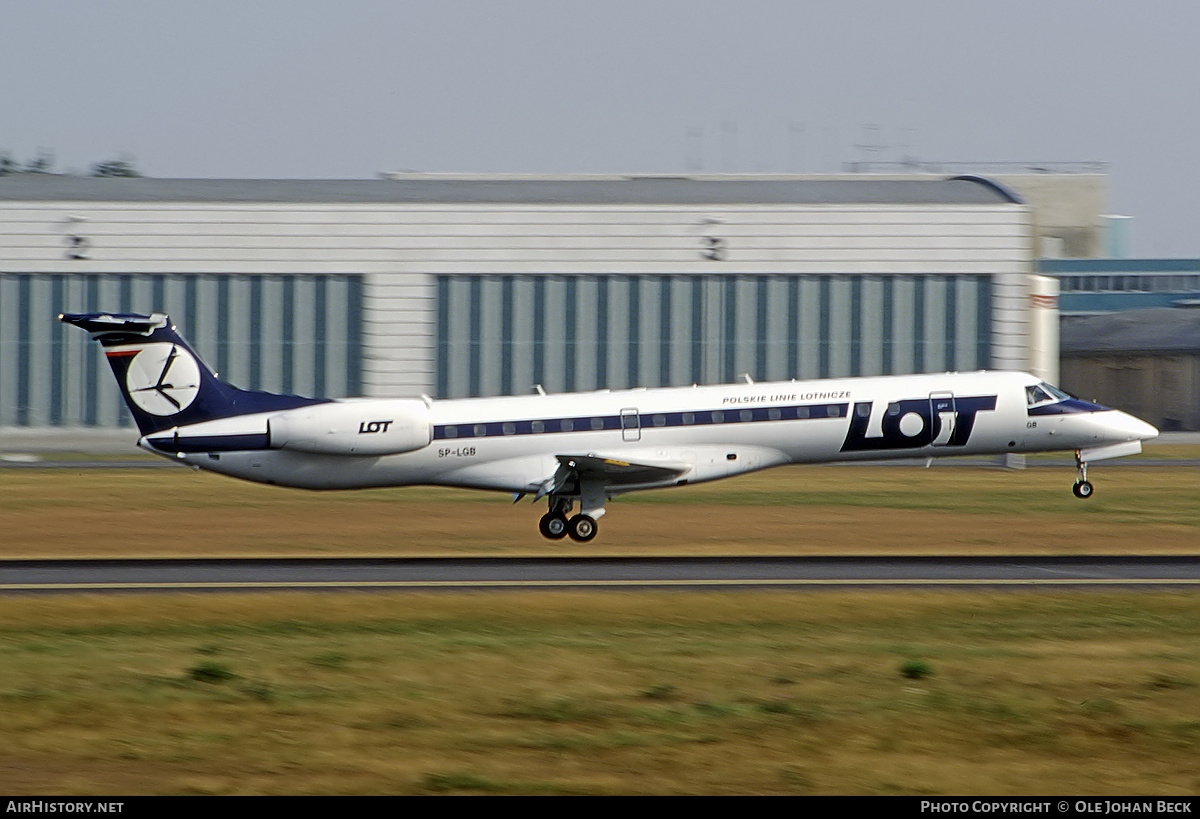 Aircraft Photo of SP-LGB | Embraer ERJ-145EP (EMB-145EP) | LOT Polish Airlines - Polskie Linie Lotnicze | AirHistory.net #714067