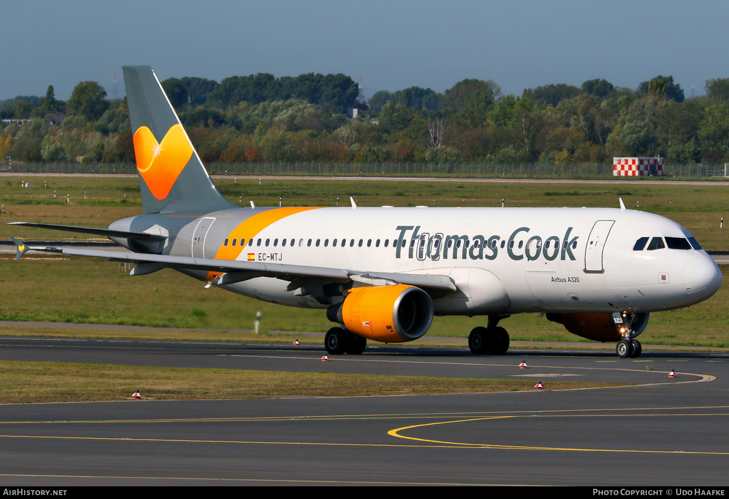 Aircraft Photo of EC-MTJ | Airbus A320-214 | Thomas Cook Airlines | AirHistory.net #714101
