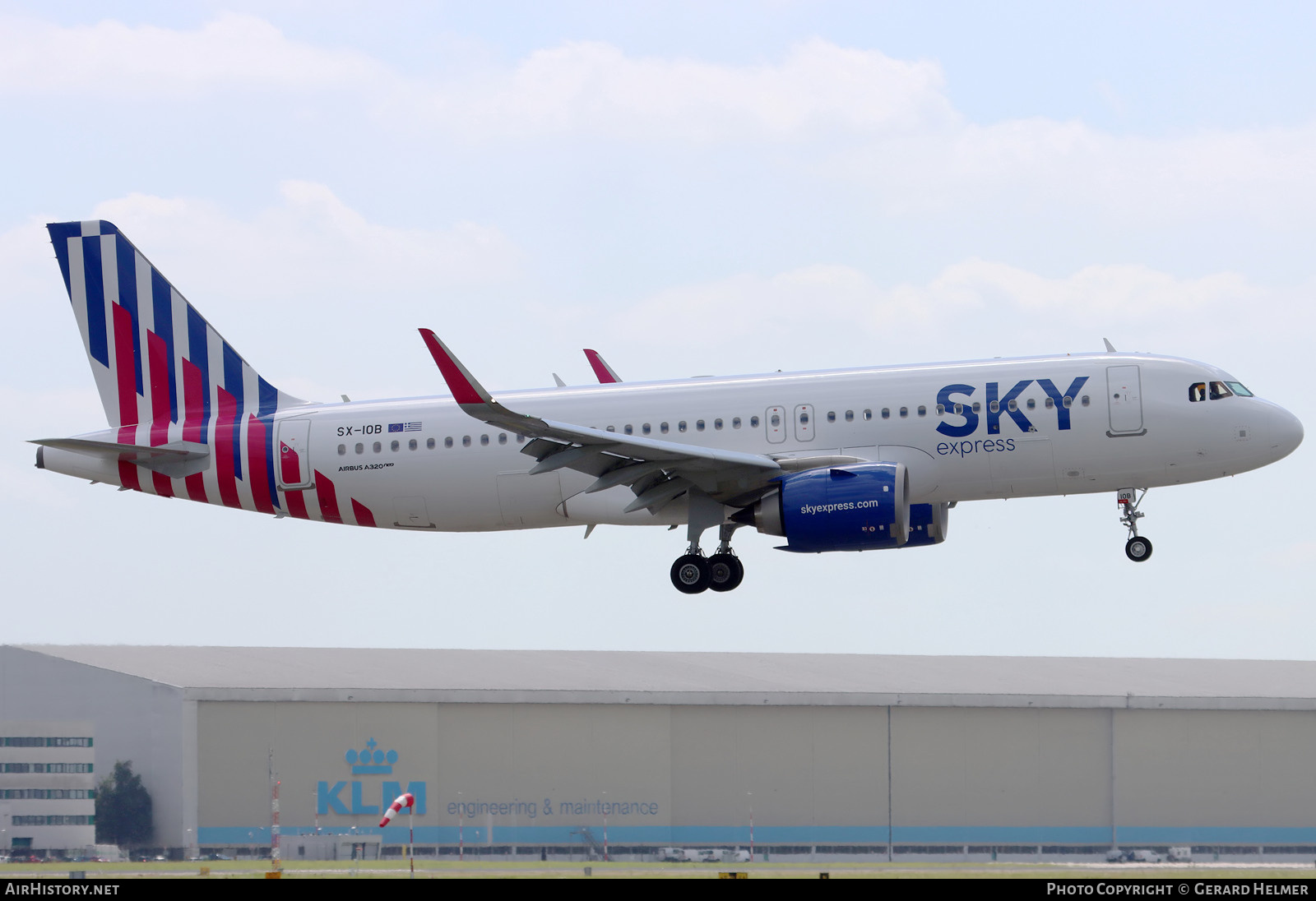 Aircraft Photo of SX-IOB | Airbus A320-251N | Sky Express | AirHistory.net #714121