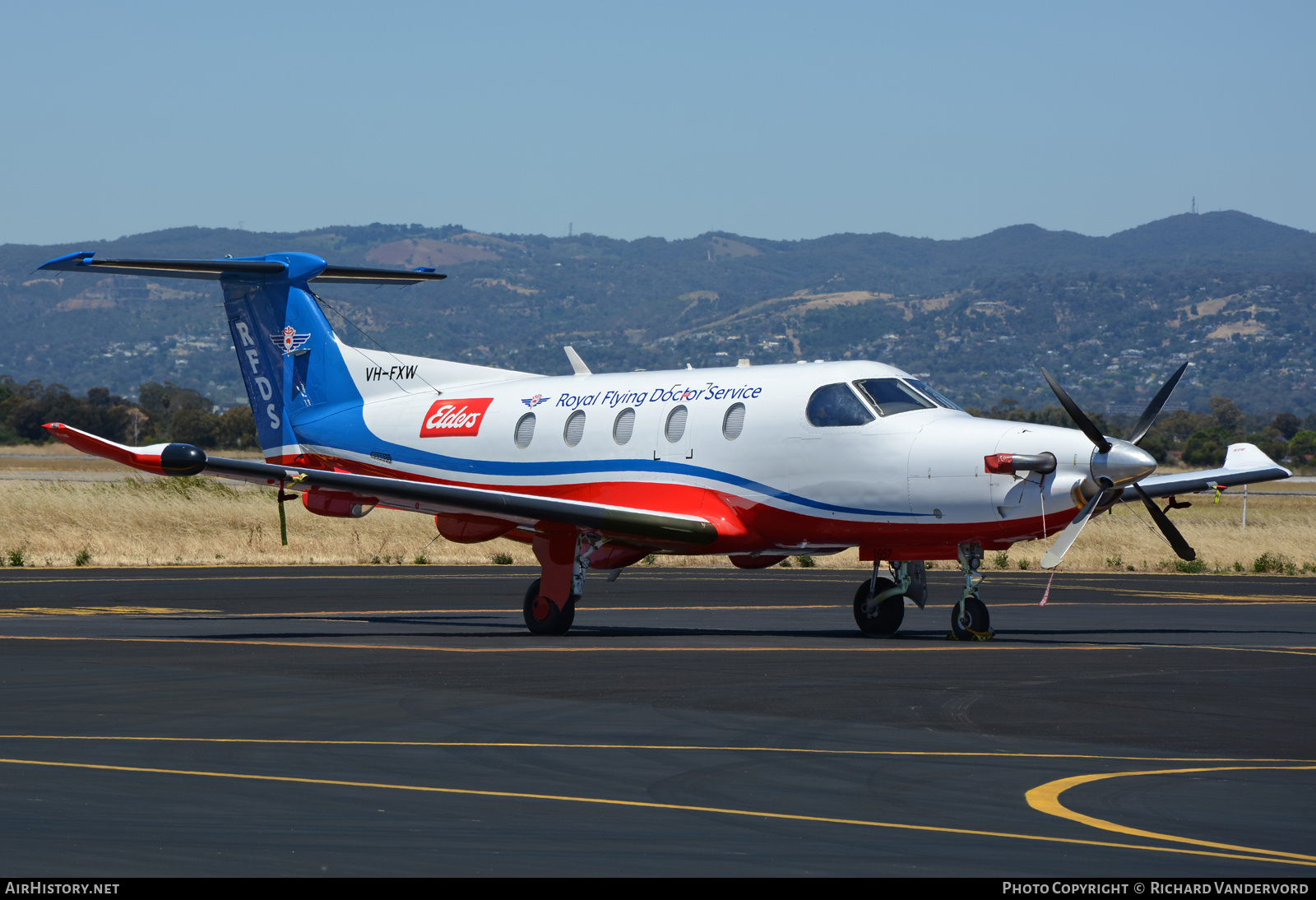 Aircraft Photo of VH-FXW | Pilatus PC-12NG (PC-12/47E) | Royal Flying Doctor Service - RFDS | AirHistory.net #714173