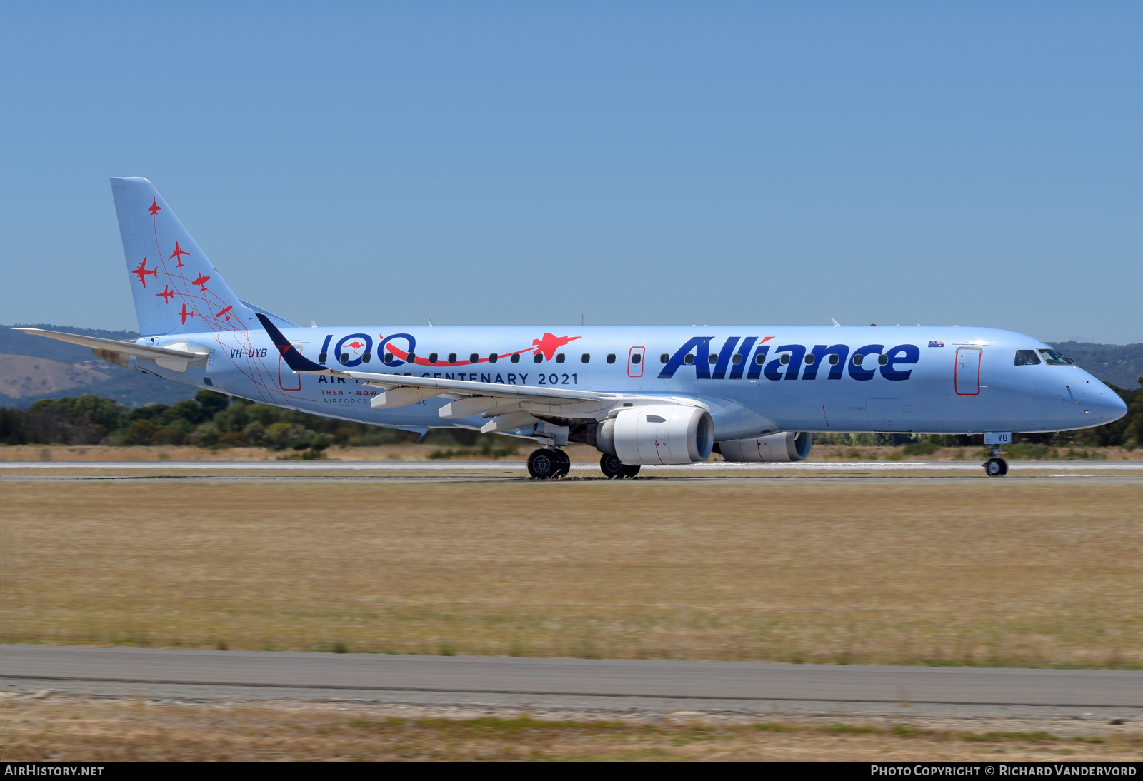 Aircraft Photo of VH-UYB | Embraer 190AR (ERJ-190-100IGW) | Alliance Airlines | AirHistory.net #714196