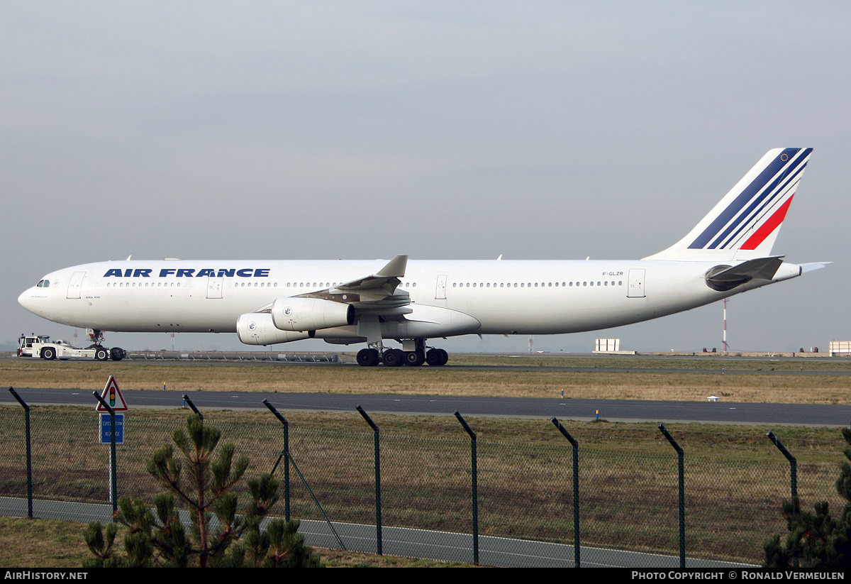 Aircraft Photo of F-GLZR | Airbus A340-313 | Air France | AirHistory.net #714338
