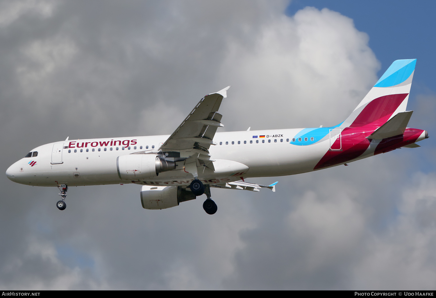 Aircraft Photo of D-ABZK | Airbus A320-216 | Eurowings | AirHistory.net #714365