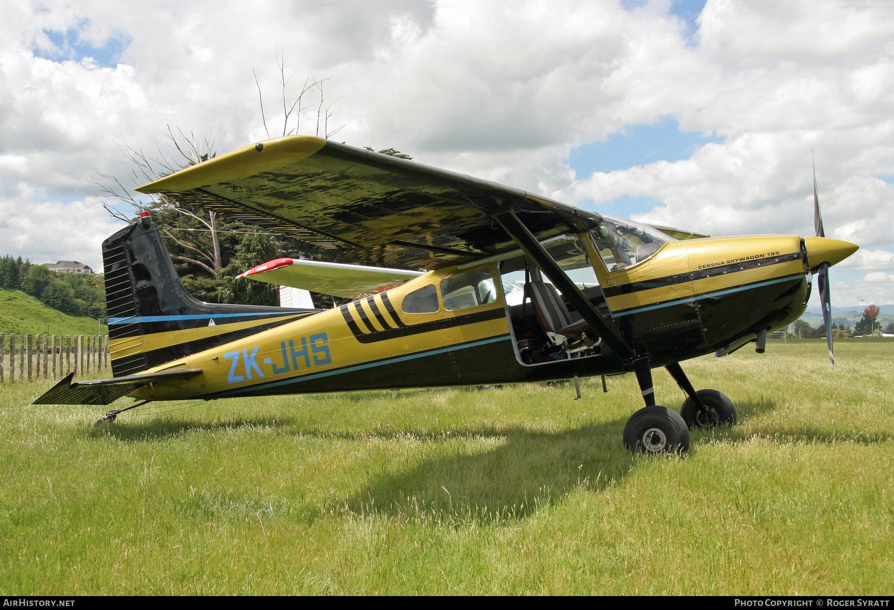 Aircraft Photo of ZK-JHS | Cessna 185C Skywagon | AirHistory.net #714402