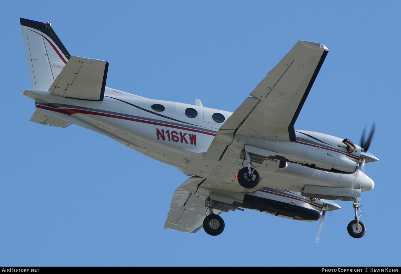 Aircraft Photo of N16KW | Beech C90B King Air | AirHistory.net #714539