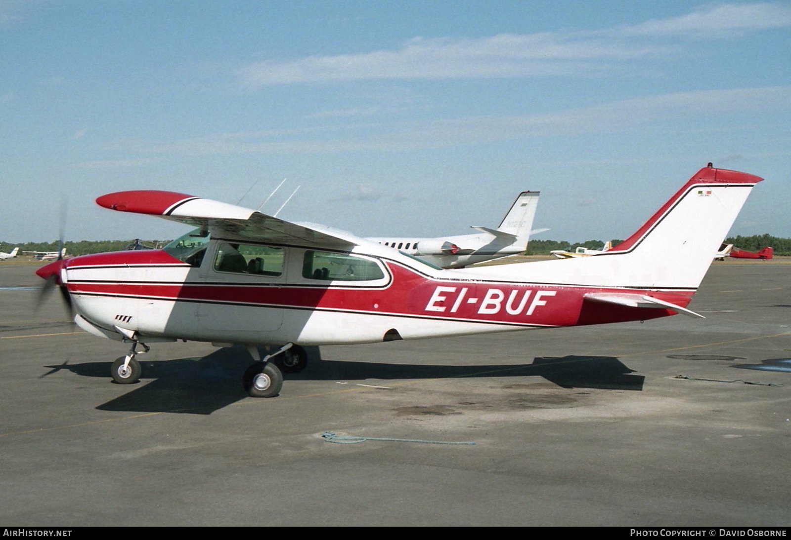 Aircraft Photo of EI-BUF | Cessna 210N Centurion | AirHistory.net #714564