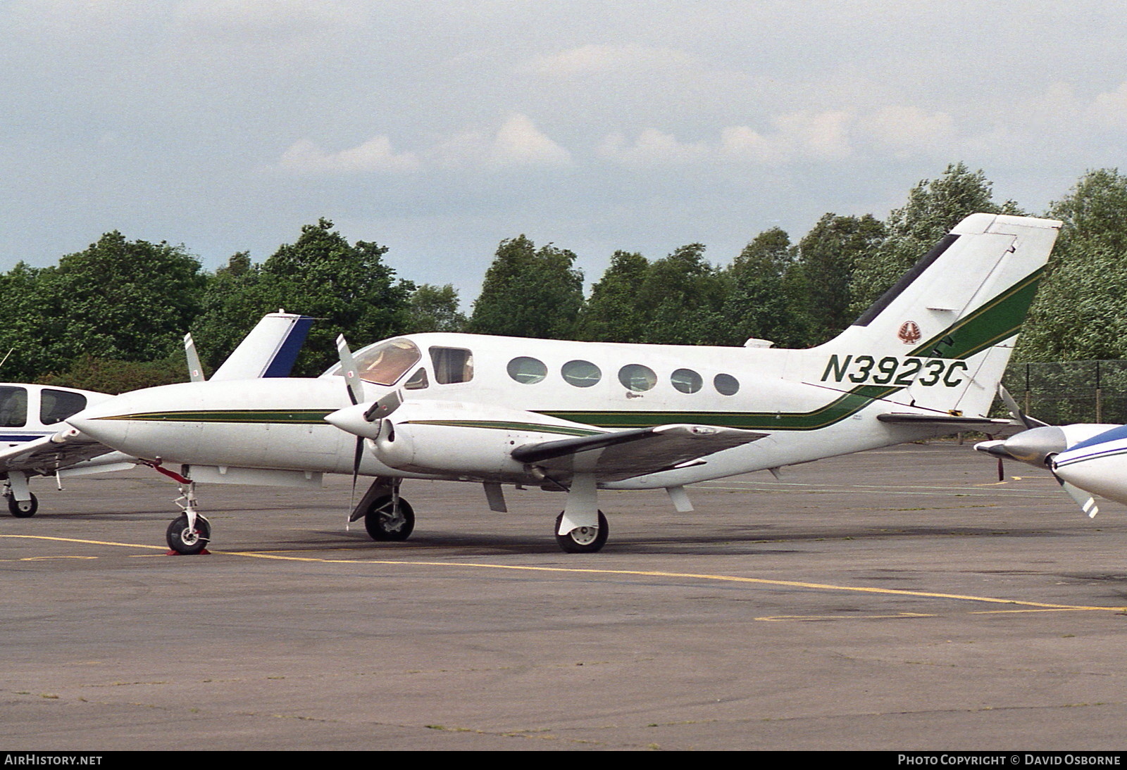 Aircraft Photo of N3923C | Cessna 421C Golden Eagle | AirHistory.net #714595