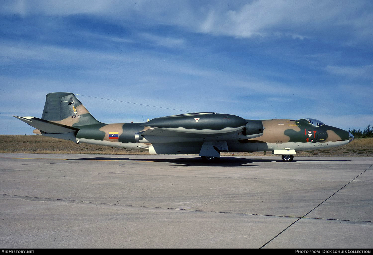 Aircraft Photo of 2314 | English Electric Canberra PR3 | Venezuela - Air Force | AirHistory.net #714706